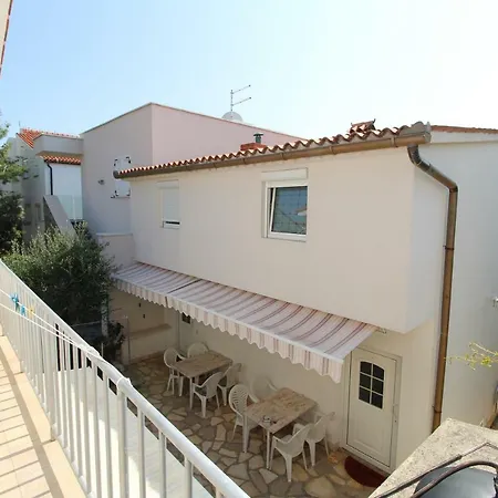 Apartamento Dvorski *