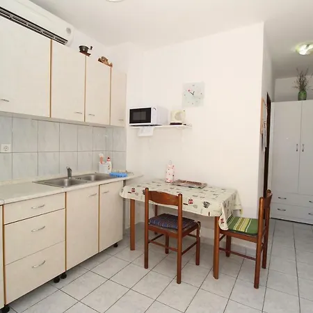 Apartamento Dvorski Mandre