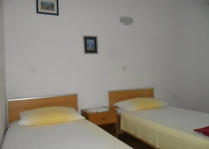 Dvorski Apartmán Mandre