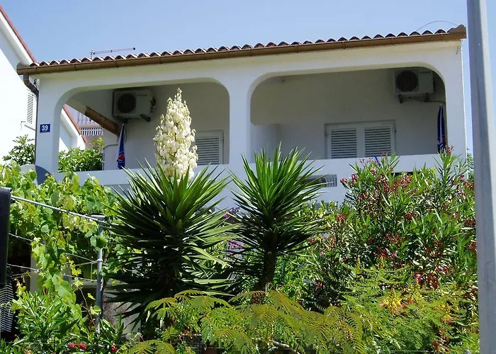 Dvorski Апартаменты