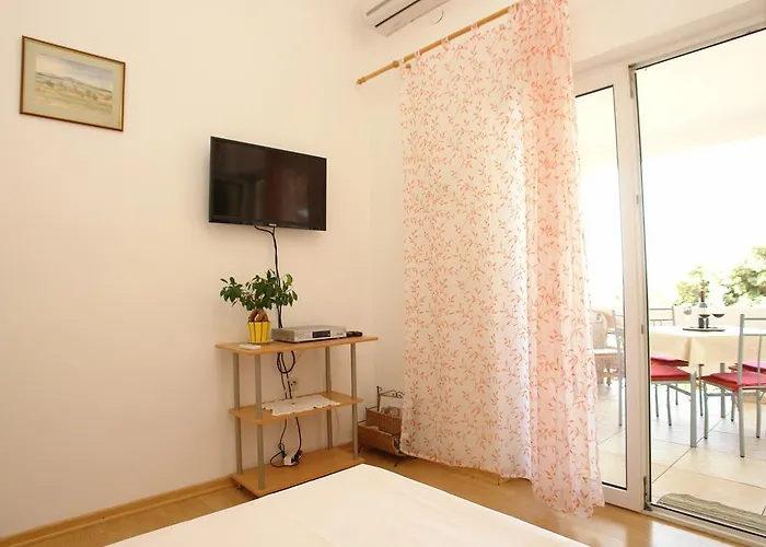 Apartman Dvorski Mandre