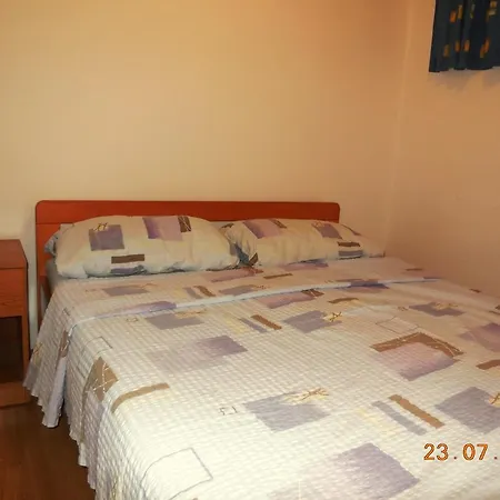 Appartement Dvorski Mandre